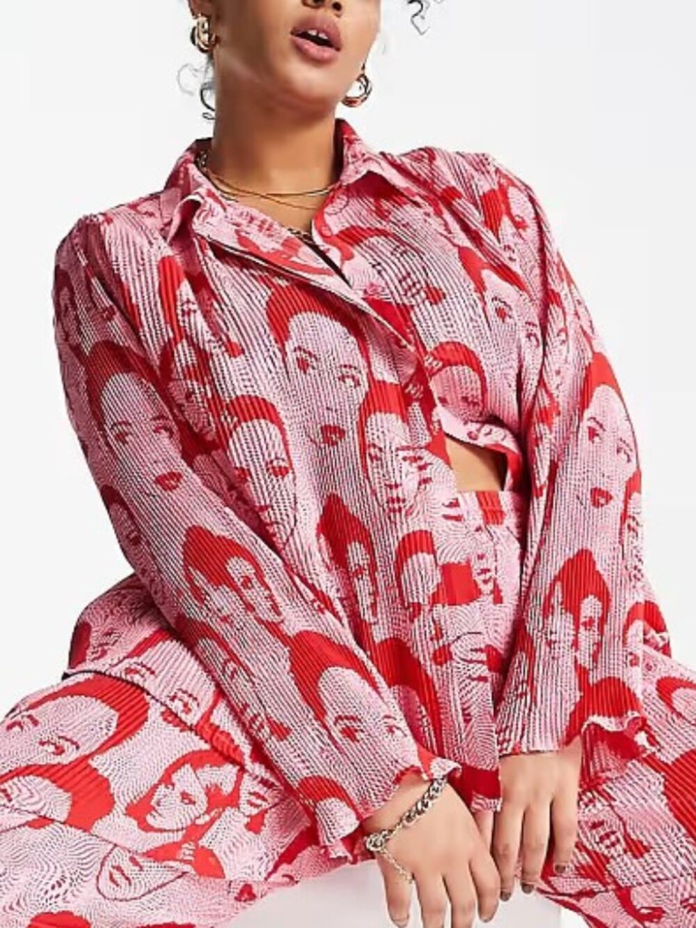 DAISY STREET Face Print Plissé Button-Down Shirt in Pink/Red (UK 22/US 18)